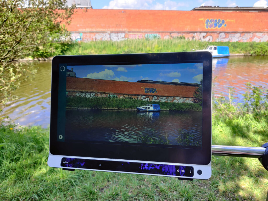 See through app Tellus 6.